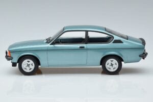 Opel Kadett C Rallye Winterfest Norev 1:18 183654 Kovina – slika 3 od 6