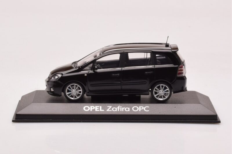 Opel Zafira B OPC Črn Minichamps 1:43