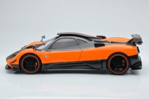 Pagani Zonda Cinque Oranžen St Tropez Almost Real 1:18 850603001 Kovina – slika 3 od 8