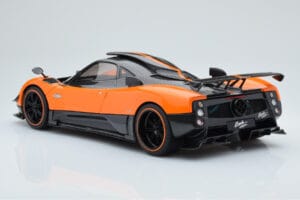 Pagani Zonda Cinque Oranžen St Tropez Almost Real 1:18 850603001 Kovina – slika 4 od 8
