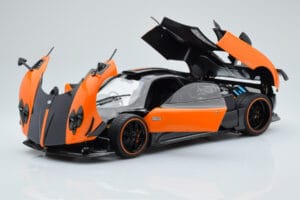 Pagani Zonda Cinque Oranžen St Tropez Almost Real 1:18 850603001 Kovina – slika 8 od 8