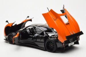 Pagani Zonda F Oranžen St Tropez Almost Real 1:18 850409001 Kovina – slika 5 od 8