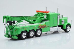 Peterbilt 359 Wrecker Road Service Zelen IXO 1:43 TTR031 Kovina – slika 2 od 5