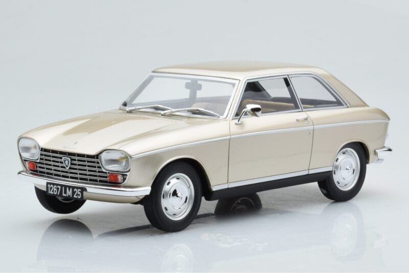 Peugeot 204 Coupe Bež Otto 1:18