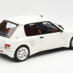 Peugeot 205 Dimma Bel Otto 1:18 - image 2 of 6