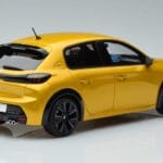 Peugeot 208 GT Line Rumena Otto 1:18 OT930 Smola - image 2 of 6