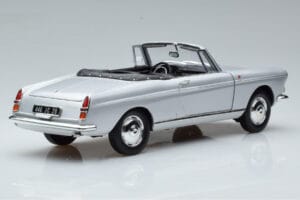 Peugeot 404 Kabriolet Srebrna Norev 1:18 184835 Kovina – slika 3 od 8