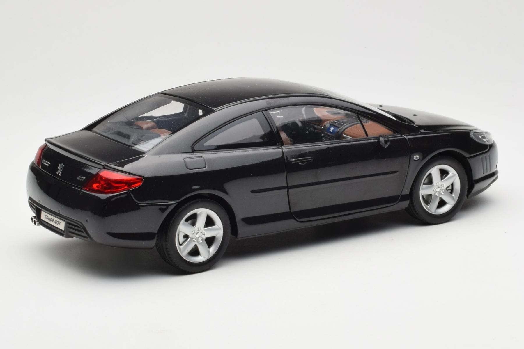 Peugeot 407 Coupe Črn Norev 1:18 184752 Kovina – slika 3 od 8