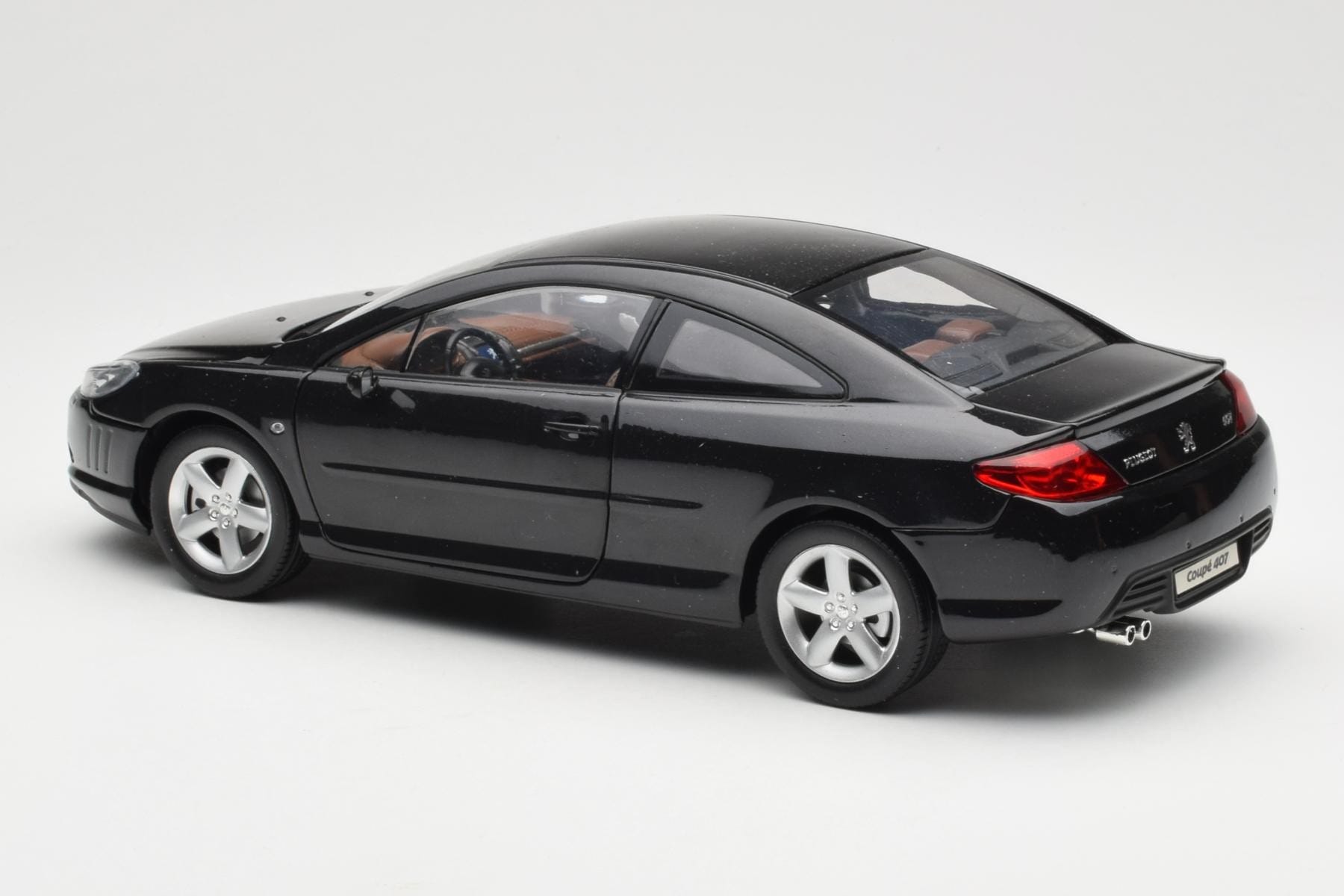 Peugeot 407 Coupe Črn Norev 1:18 184752 Kovina – slika 7 od 8