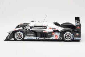 Peugeot 908 HDI FAP LMP1 #9 F. Montagny / R. Zonta / N. Kilen 3rd Place 24 Hours of Le Mans 2008 Minichamps 1:18 150081209 Ko – slika 3 od 6