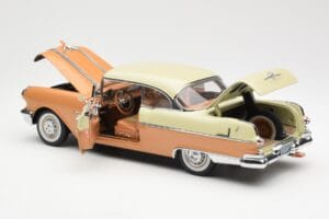 Pontiac Star Chief Hardtop Rdeč Bel Sun Star 1:18 5043 Kovina – slika 5 od 8