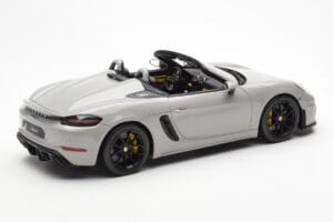 Porsche 718 Spyder Crayon Siva GT Spirit 1:18 GT436 Smola – slika 2 od 6