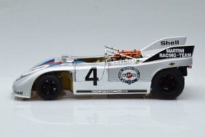 Porsche 908/03 #4 V. Elford / G. Larrousse 1000km Nurburgring 1971 AUTOart 1:18 87181 Kovina – slika 4 od 8
