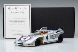 Porsche 908/03 #4 V. Elford / G. Larrousse 1000km Nurburgring 1971 AUTOart 1:18 87181 Kovina – slika 8 od 8