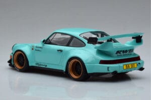 Porsche 911 964 RWB Tiffany Moder GT Spirit 1:18 GT875 Smola – slika 5 od 6