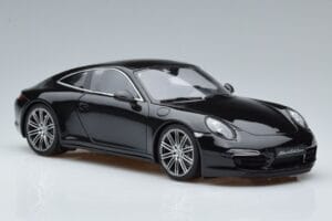 Porsche 911 991 Carrera 4 Black Edition GT Spirit 1:18 GT114 Smola – slika 4 od 6