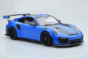 Porsche 911 GT2 RS 991.2 Weissach Package Moder Črna Magnezijeva Platišča Minichamps 1:18 153068316 Kovina – slika 4 od 6