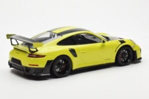 Porsche 911 991.2 GT2 RS Svetlo Zelena S Črnimi Magnezijevimi Platišči Minichamps 1:18 155068300 Kovina – slika 2 od 6