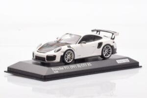 Porsche 911 991.2 GT2 RS Bela Minichamps 1:43 CA04318004 Kovina – slika 2 od 4