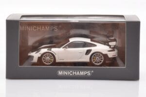 Porsche 911 991.2 GT2 RS Bela Minichamps 1:43 CA04318004 Kovina – slika 4 od 4