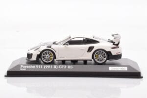 Porsche 911 991.2 GT2 RS Bela Minichamps 1:43