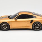 Porsche 911 991.2 Turbo S Exclusive Zlat GT Spirit 1:18 - image 3 of 6