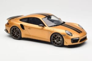 Porsche 911 991.2 Turbo S Exclusive Zlat GT Spirit 1:18 GT444 Smola – slika 4 od 6