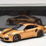 Porsche 911 991.2 Turbo S Exclusive Zlat GT Spirit 1:18 - image 6 of 6