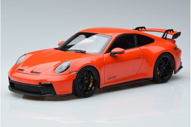 Porsche 911 992 GT3 Oranžna Norev 1:18 187300 Kovina