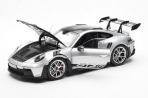 Porsche 911 992 GT3 Weissach Pack GT Srebrna Metallic Norev 1:18 187366 Kovina – slika 2 od 8