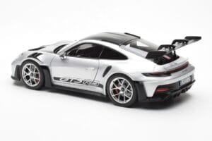 Porsche 911 992 GT3 Weissach Pack GT Srebrna Metallic Norev 1:18 187366 Kovina – slika 7 od 8