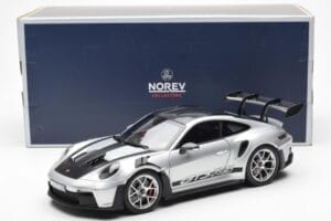 Porsche 911 992 GT3 Weissach Pack GT Srebrna Metallic Norev 1:18 187366 Kovina – slika 8 od 8