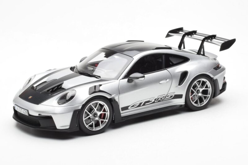 Porsche 911 992 GT3 Weissach Pack GT Srebrna Metallic Norev 1:18 187366 Kovina