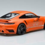 Porsche 911 992 Turbo S China 20th Anniversary Oranžna Minichamps 1:18 - image 2 of 6