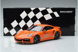 Porsche 911 992 Turbo S China 20th Anniversary Oranžna Minichamps 1:18 155069171 Kovina – slika 6 od 6
