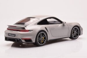 Porsche 911 992 Turbo S Crayon Siv GT Spirit 1:18 GT431 Smola – slika 2 od 6