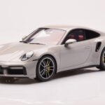 Porsche 911 992 Turbo S Crayon Siv GT Spirit 1:18