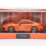 Porsche 911 992 Turbo S Gulf Oranžna Minichamps 1:43 - image 4 of 4
