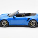 Porsche 911 992 Turbo S Shark Moder GT Spirit 1:18 - image 3 of 6