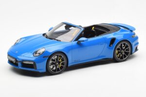 Porsche 911 992 Turbo S Shark Moder GT Spirit 1:18