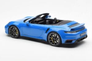 Porsche 911 992 Turbo S Shark Moder GT Spirit 1:18 GT441 Smola – slika 5 od 6