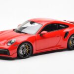 Porsche 911 992 Turbo S Sport Design Rdeč Minichamps 1:18