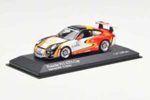 Porsche 911 996 GT3 Cup #10 G. Horion Porsche Supercup 2006 Minichamps 1:43 400066410 Kovina – slika 2 od 4