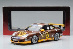 Porsche 911 996 GT3 Cup M. Marsh Carrera Cup Asia Winner 2004 AUTOart 1:18 80489 Kovina – slika 7 od 7