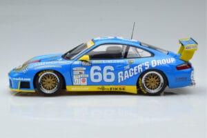 Porsche 911 996 GT3 R #6 24 Hours of Daytona GT Class Winner 2002 AUTOart 1:18 80273 Kovina – slika 4 od 7