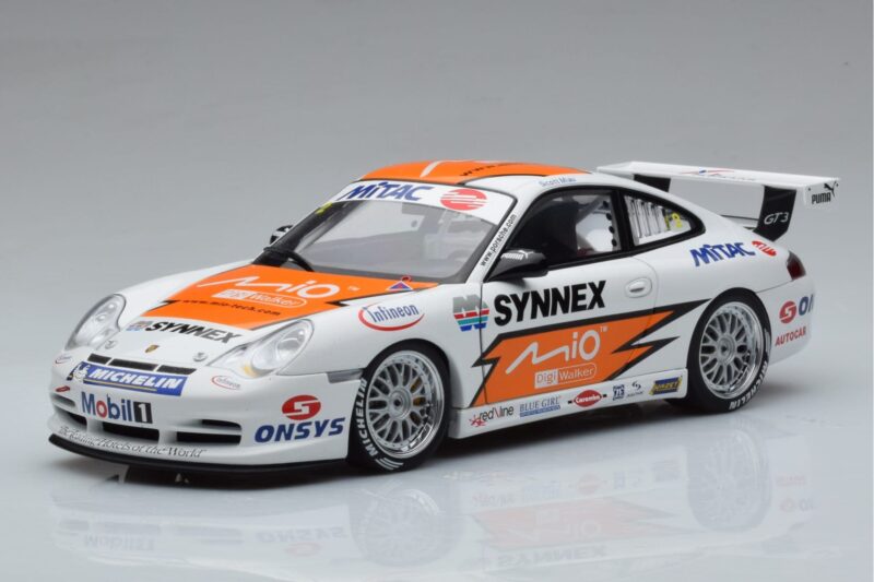 Porsche 911 996 GT3 R #1 C. Kwan Carrera Cup Asia 2004 AUTOart 1:18 80487 Kovina