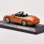 Porsche 911 997 Carrera 4 Kabriolet Oranžen Metalik Minichamps 1:43 - image 3 of 4