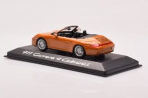 Porsche 911 997 Carrera 4 Kabriolet Oranžen Metalik Minichamps 1:43 WAP02001618 Kovina – slika 3 od 4