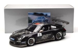 Porsche 911 997 GT3 Cup #1 20th Anniversary Carrera Cup 2010 Minichamps 1:18 WAP0210090B Kovina – slika 8 od 8