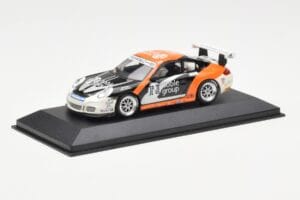 Porsche 911 997 GT3 Cup Noble Group #9 R. Meins Carrera Cup Asia Macau 2007 Minichamps 1:43 400076419 Kovina – slika 2 od 4